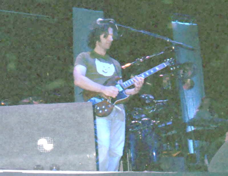 spgm/gal/Zappa plays Zappa/ZPZ2-2AMS.JPG